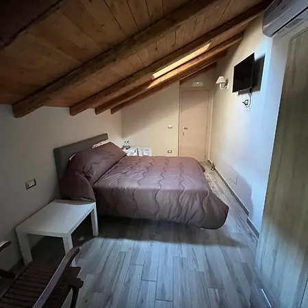 Al Cavaliere Guest house *